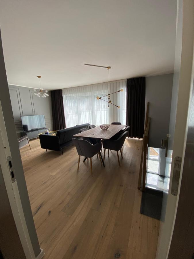 Sleep Inn Duesseldorf Suites Bagian luar foto