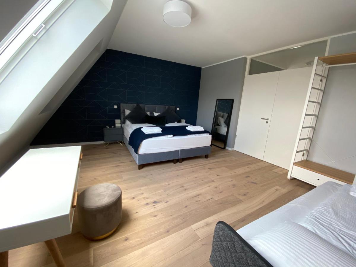 Sleep Inn Duesseldorf Suites Bagian luar foto