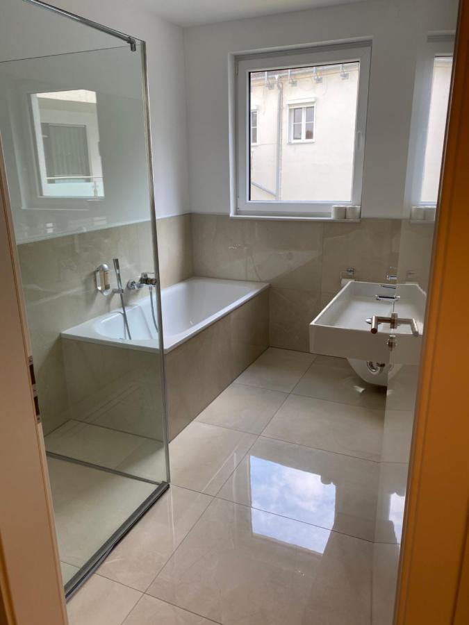 Sleep Inn Duesseldorf Suites Bagian luar foto